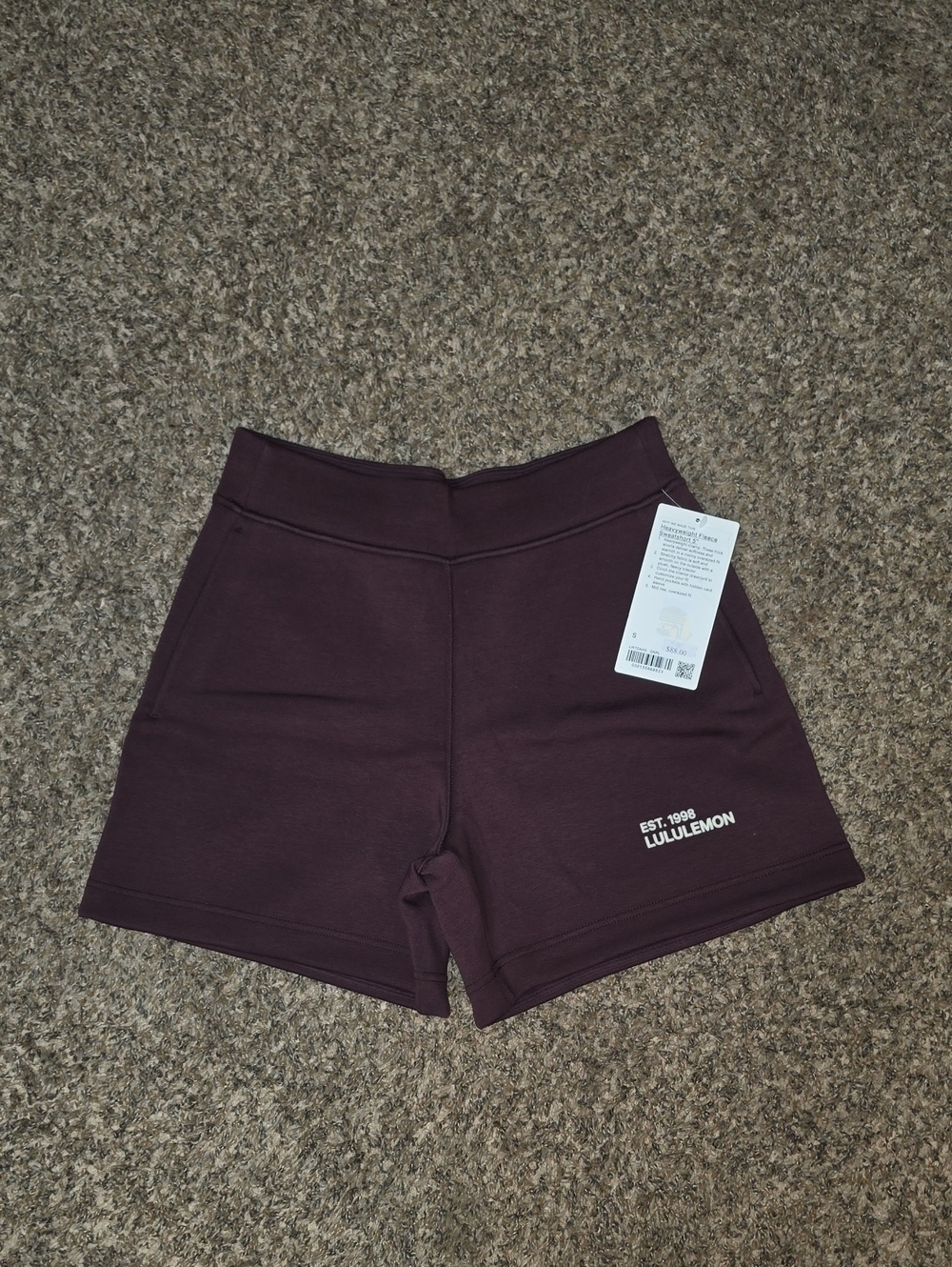 Lululemon Heavyweight Fleece Sweatshort 5". Mid Rise, GNPL! Sz Small